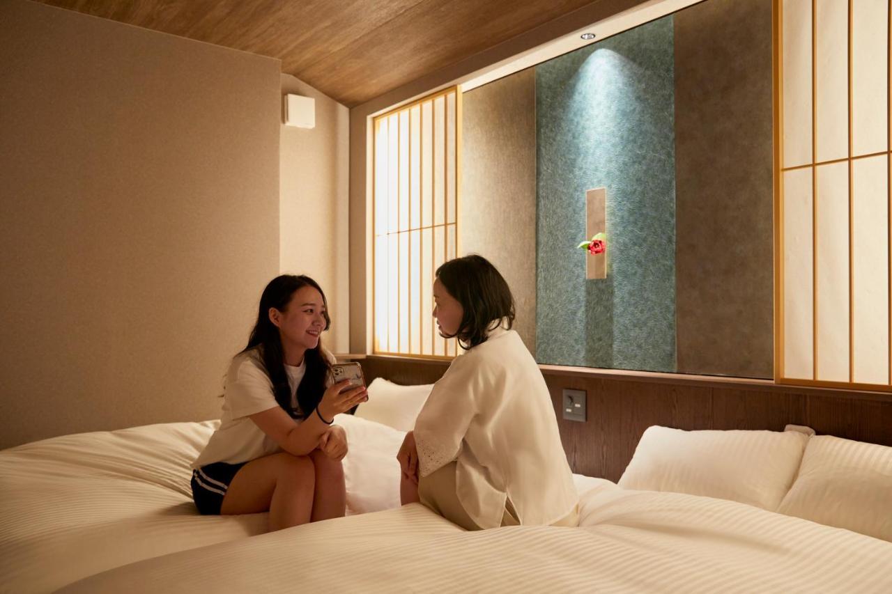 Villa 古今 天下茶屋 With A Private Parking Lot And A Half Open-Air Bath And Direct To Kix Osaka Exterior foto