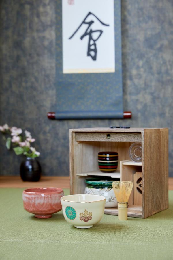 Villa 古今 天下茶屋 With A Private Parking Lot And A Half Open-Air Bath And Direct To Kix Osaka Exterior foto